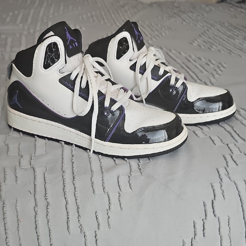 Nike Air Jordan 1 Flight 2 Black and White High-Top Sneaker with Purple Accents